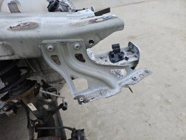 Suport aripa dreapta fata AUDI Q3 (8UB) [Fabr 2011-2018] 8U0821136