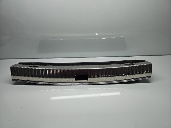 Ornament portbagaj AUDI Q3 (8UB) [Fabr 2011-2018] 8U0864483A