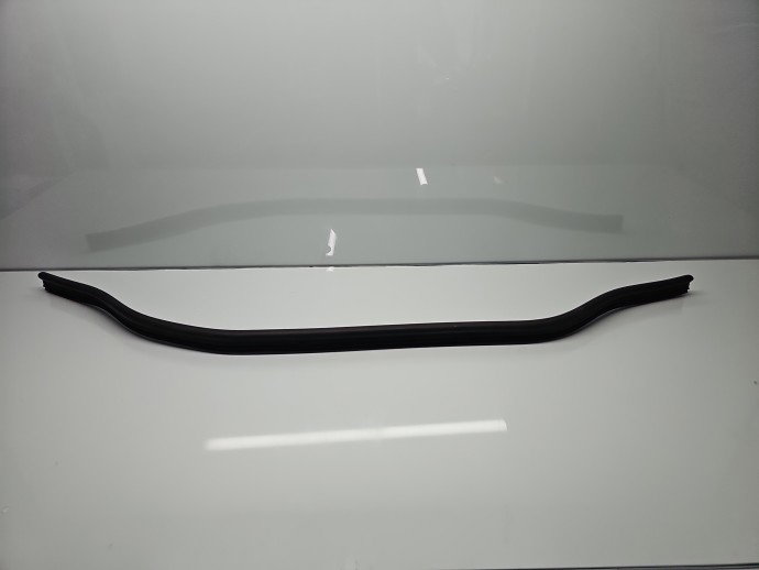 Cheder capota AUDI Q3 (8UB) [Fabr 2011-2018] OEM