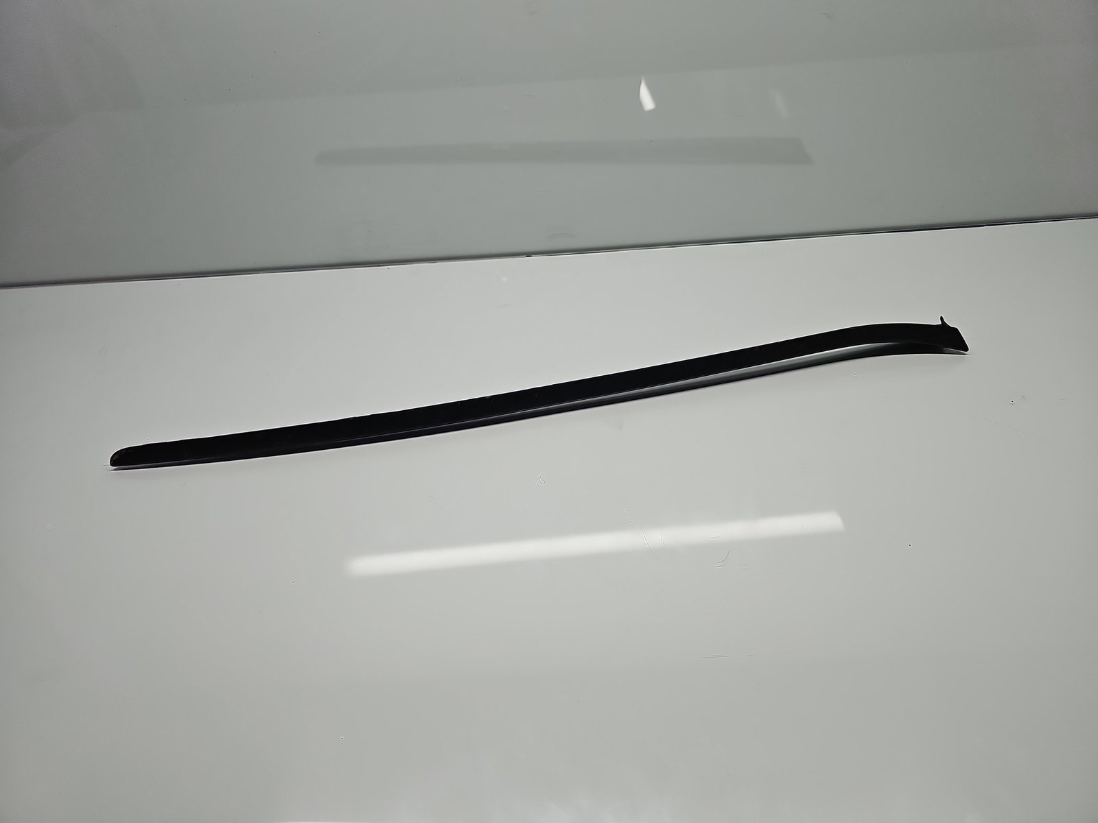 Ornament parbriz stanga AUDI Q3 (8UB) [Fabr 2011-2018] 8U0854327 - imagine 3