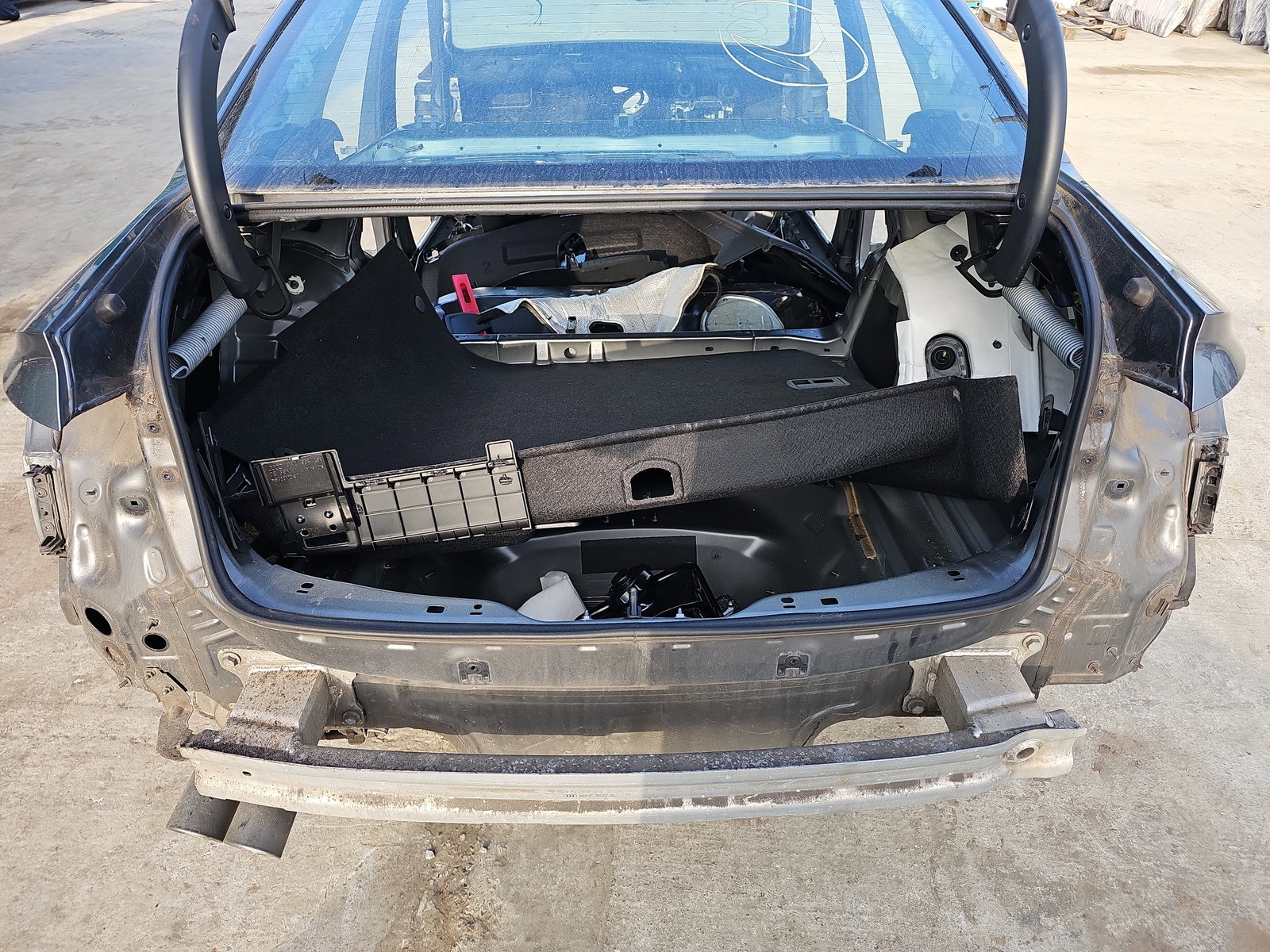 Cheder haion AUDI A4 (8W2, B9) [Fabr 2015-2023] OEM - imagine 1