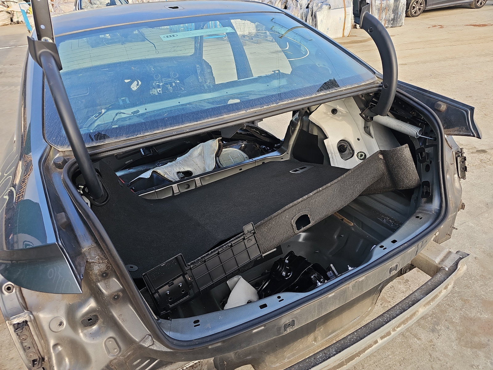 Cheder haion AUDI A4 (8W2, B9) [Fabr 2015-2023] OEM - imagine 2