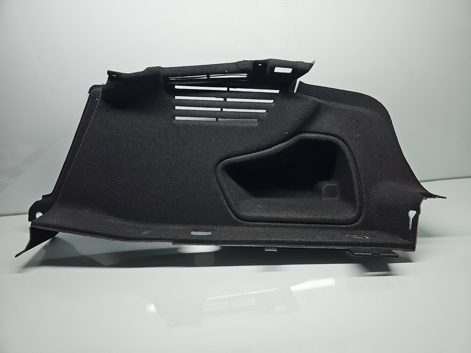 Ornament portbagaj AUDI A4 (8W2, B9) [Fabr 2015-2023] 8W5863880B - imagine 1