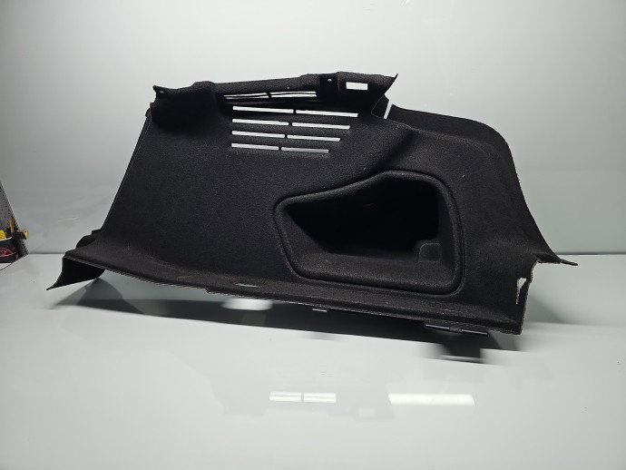 Ornament portbagaj AUDI A4 (8W2, B9) [Fabr 2015-2023] 8W5863880B