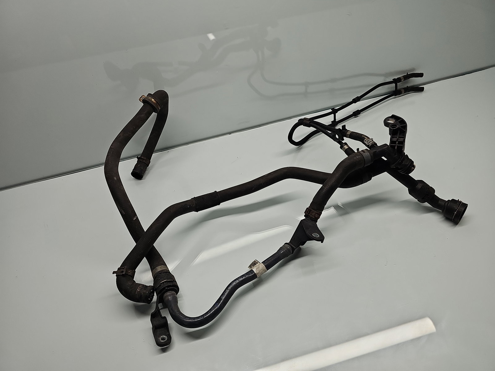 Furtun apa AUDI A4 (8W2, B9) [Fabr 2015-2023] 8W0145670B 2.0 TDI DETA 140KW / 190CP - imagine 2