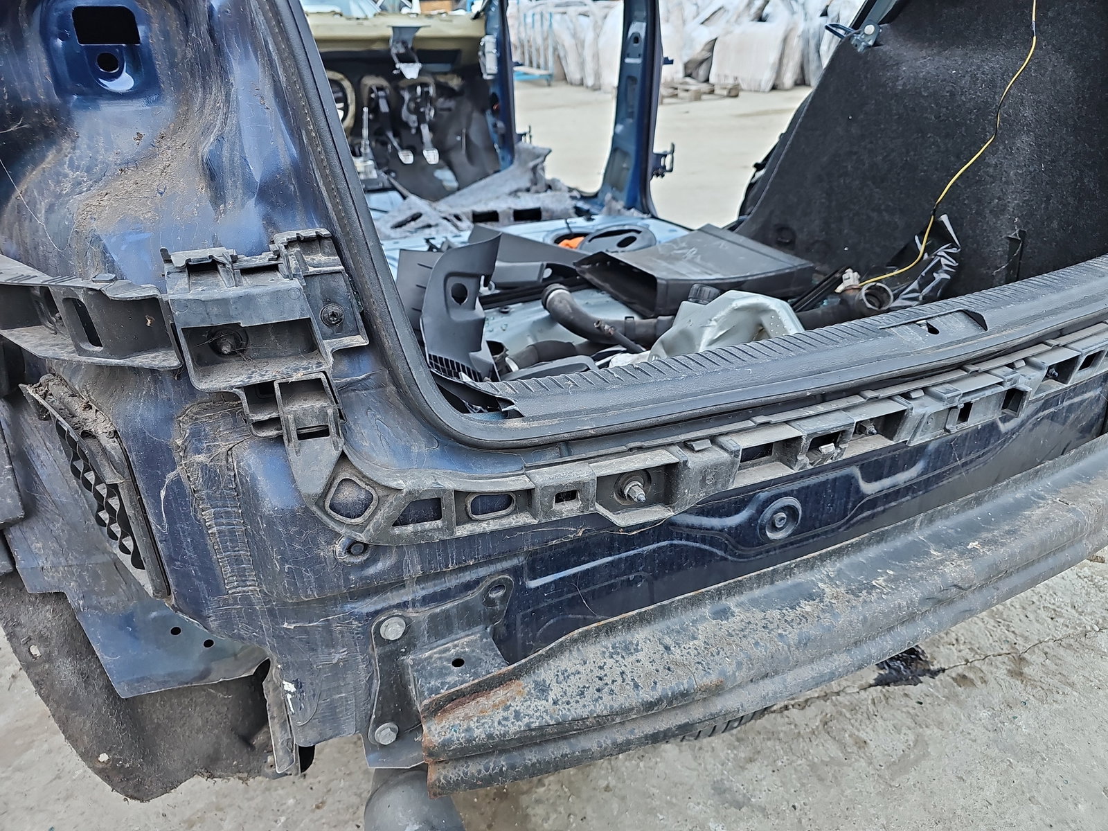 Suport central bara spate Volkswagen Golf 6 (5K1) GTI [Fabr 2009-2013] OEM - imagine 2