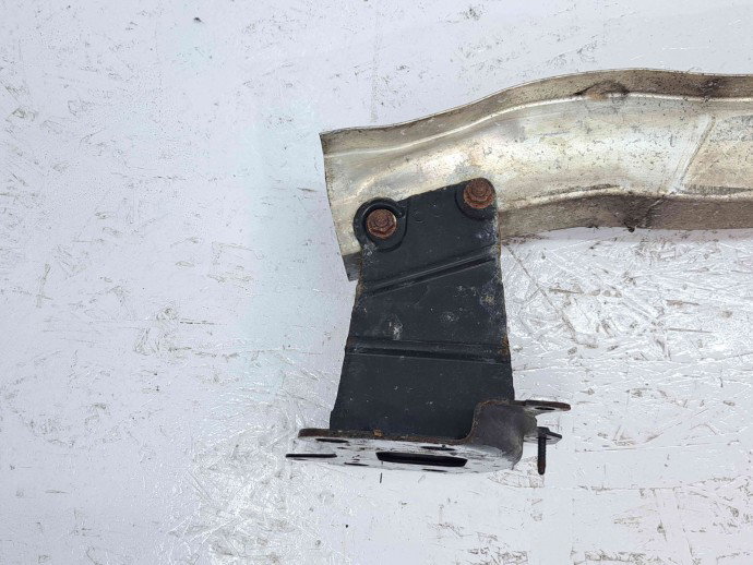 Armatura bara fata Audi A3 Sportback (8PA) [Fabr 2004-2013] 8P0807113B