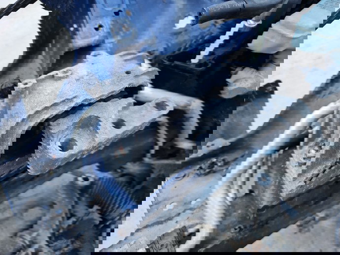 Tampon motor dreapta Volkswagen Golf 6 (5K1) GTI [Fabr 2009-2013] OEM 2.0 TFSI CCZB 155KW / 210CP