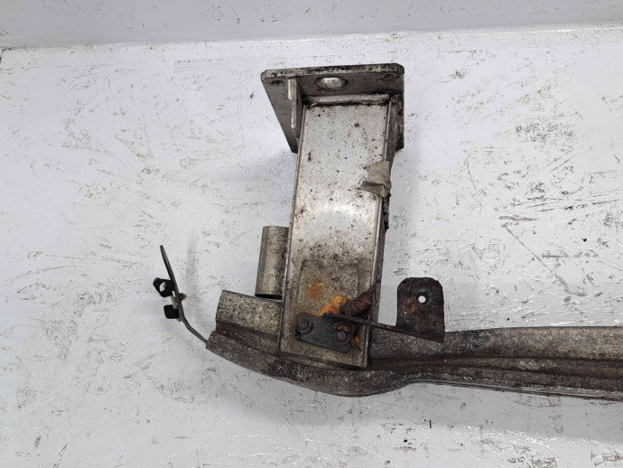 Armatura bara fata Audi A4 (8K2, B8) [Fabr 2008-2015] 8K0807113B