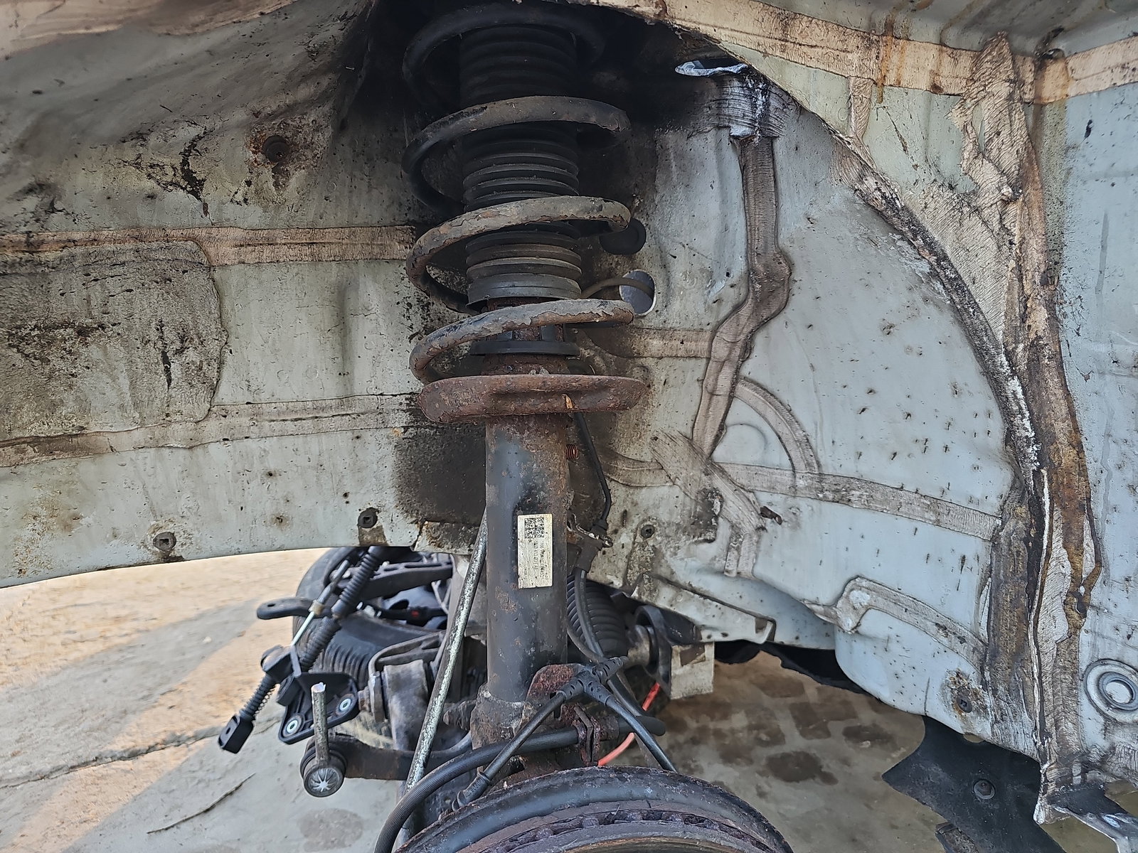 Amortizor stanga fata AUDI Q3 (8UB) [Fabr 2011-2018] 2.0 TDI CFFB 103KW / 140CP - imagine 1