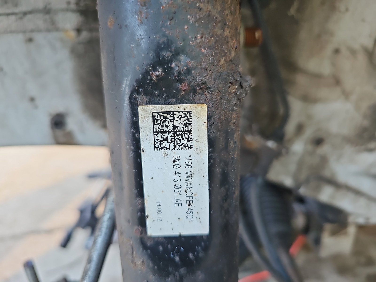 Amortizor stanga fata AUDI Q3 (8UB) [Fabr 2011-2018] 2.0 TDI CFFB 103KW / 140CP - imagine 3