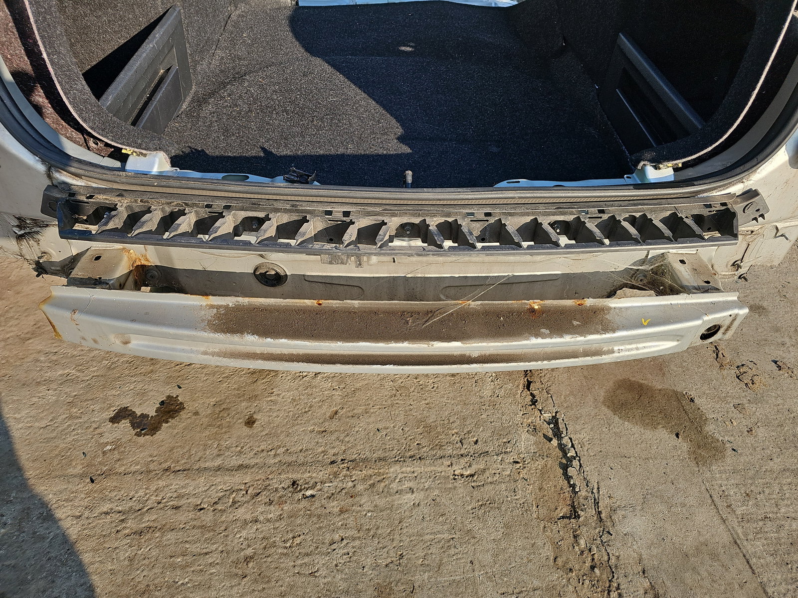 Suport central bara spate Skoda Superb III (3V3) [Fabr 2015-prezent] OEM - imagine 4