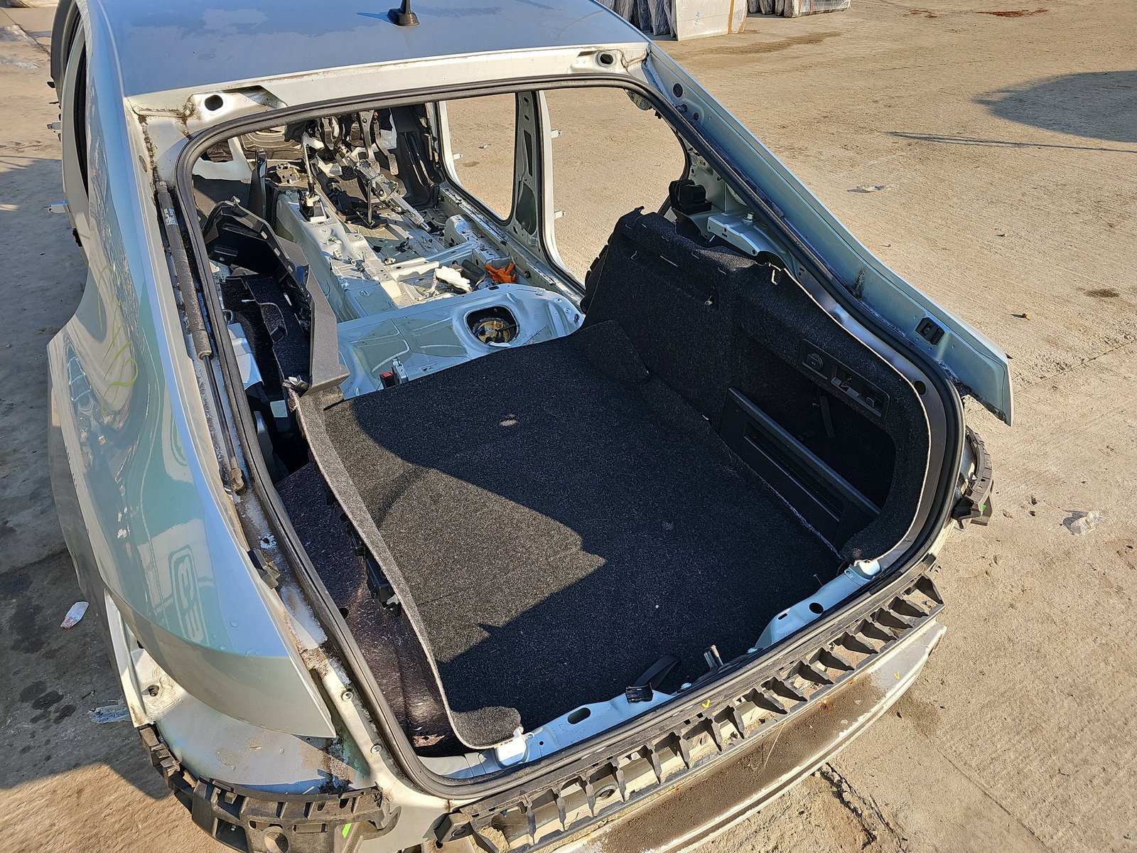 Cheder haion Skoda Superb III (3V3) [Fabr 2015-prezent] OEM - imagine 3