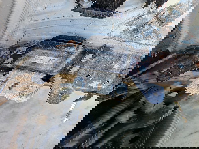 Tampon motor stanga Skoda Superb III (3V3) [Fabr 2015-prezent] 5Q0199555BG 1.6 TDI DCZA 88KW / 120CP