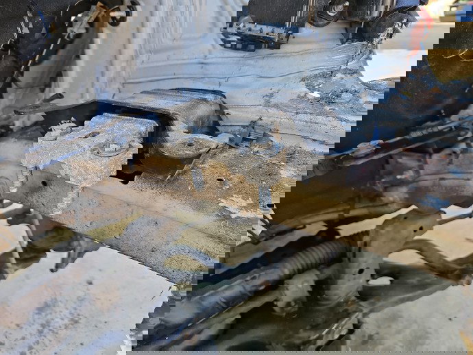 Tampon motor stanga Skoda Superb III (3V3) [Fabr 2015-prezent] 5Q0199555BG 1.6 TDI DCZA 88KW / 120CP