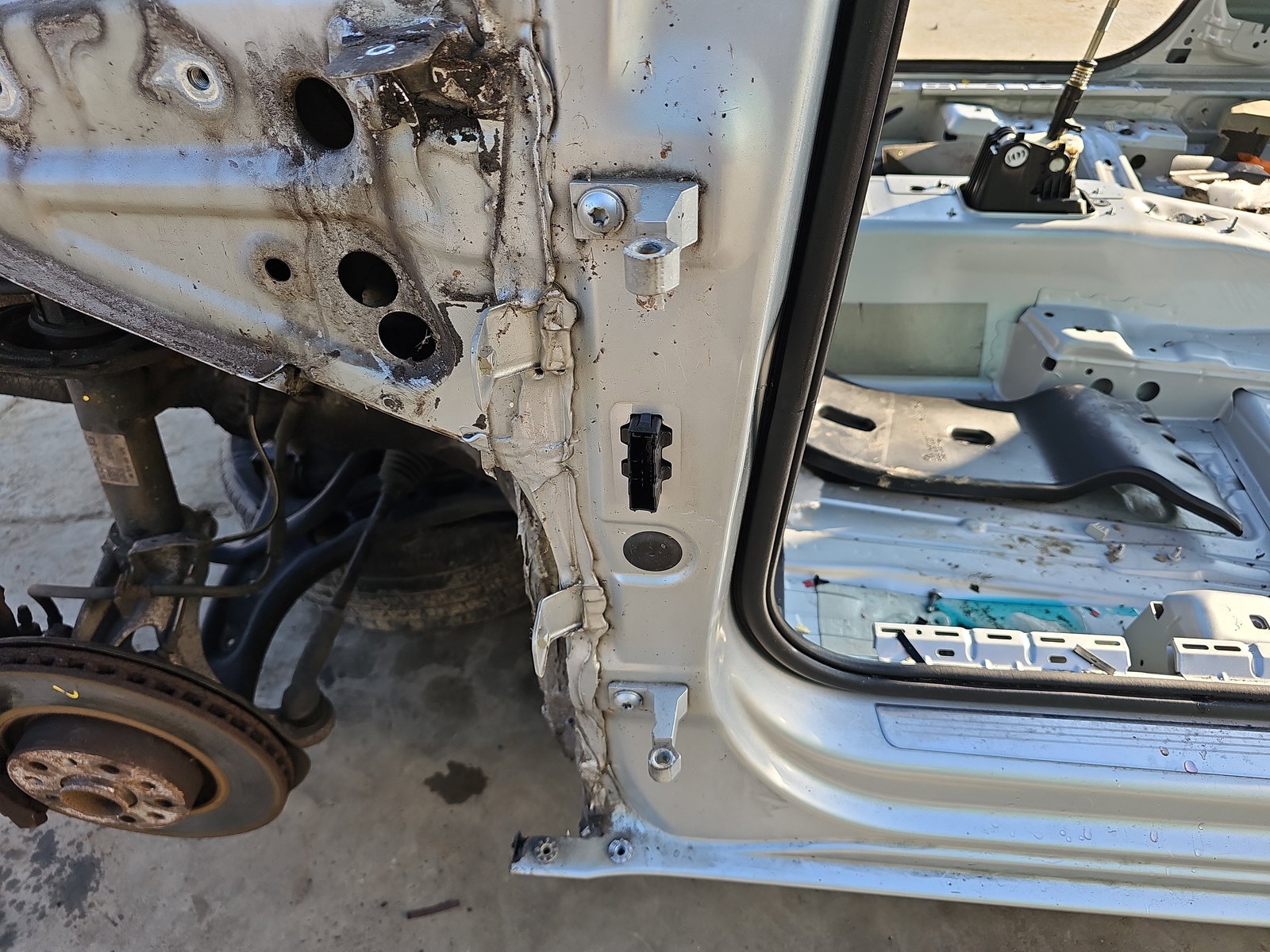 Set balamale usa stanga fata Skoda Superb III (3V3) [Fabr 2015-prezent] OEM - imagine 1