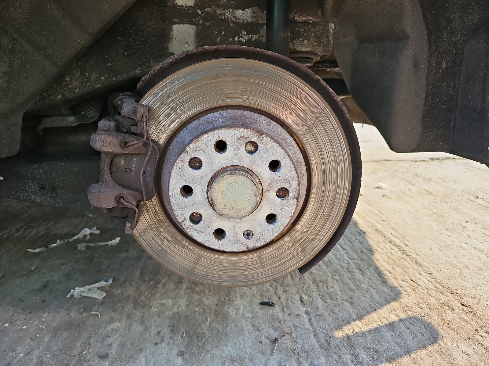 Fuzeta spate stanga Skoda Superb III (3V3) [Fabr 2015-prezent] 1.6 TDI DCZA 88KW / 120CP - imagine 1