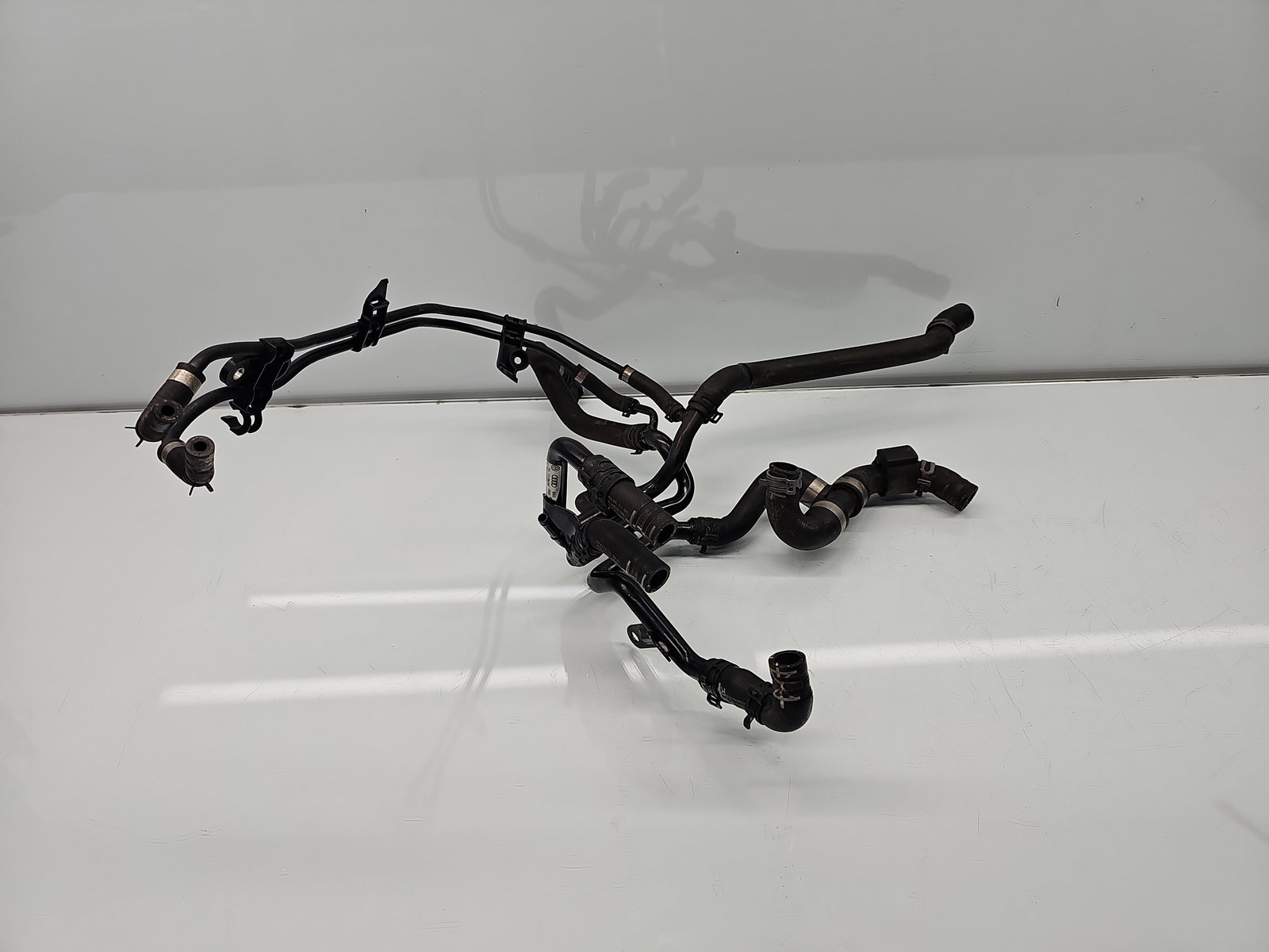 Furtun apa Skoda Superb III (3V3) [Fabr 2015-prezent] 04L121064AE 1.6 TDI DCZA 88KW / 120CP - imagine 1