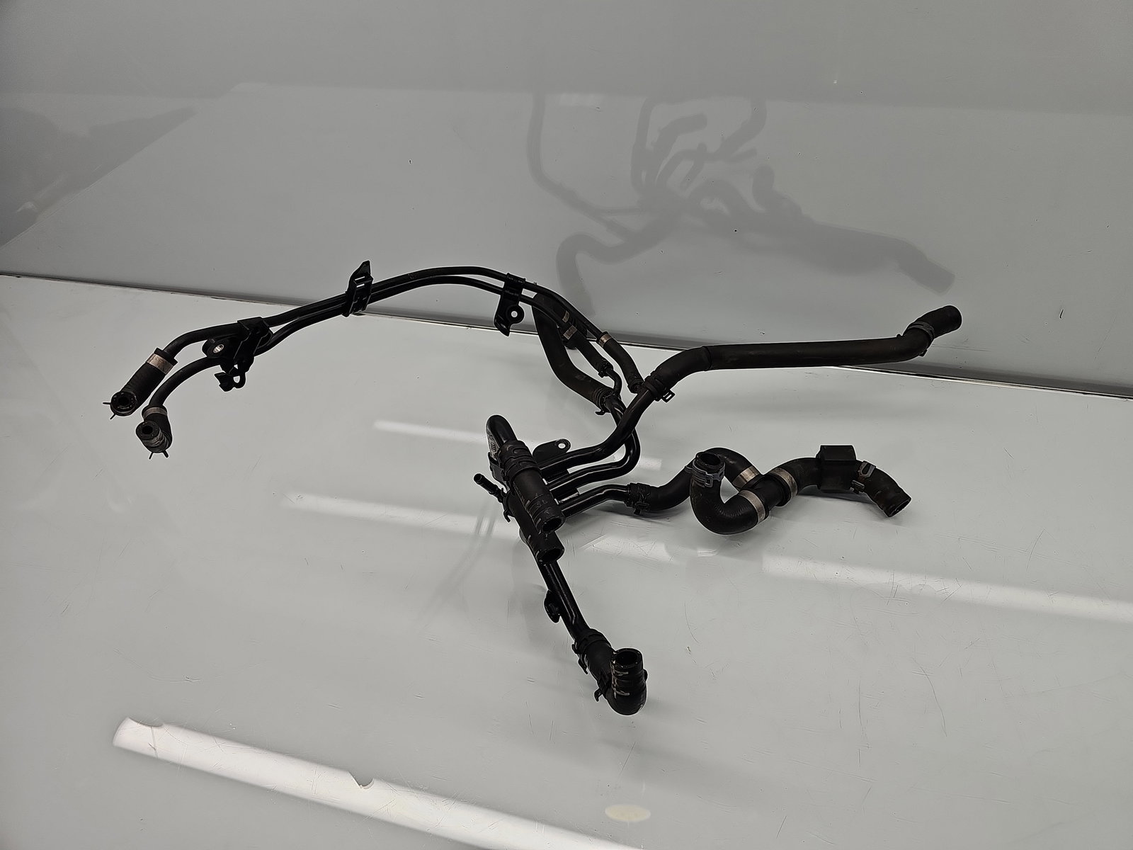 Furtun apa Skoda Superb III (3V3) [Fabr 2015-prezent] 04L121064AE 1.6 TDI DCZA 88KW / 120CP - imagine 2