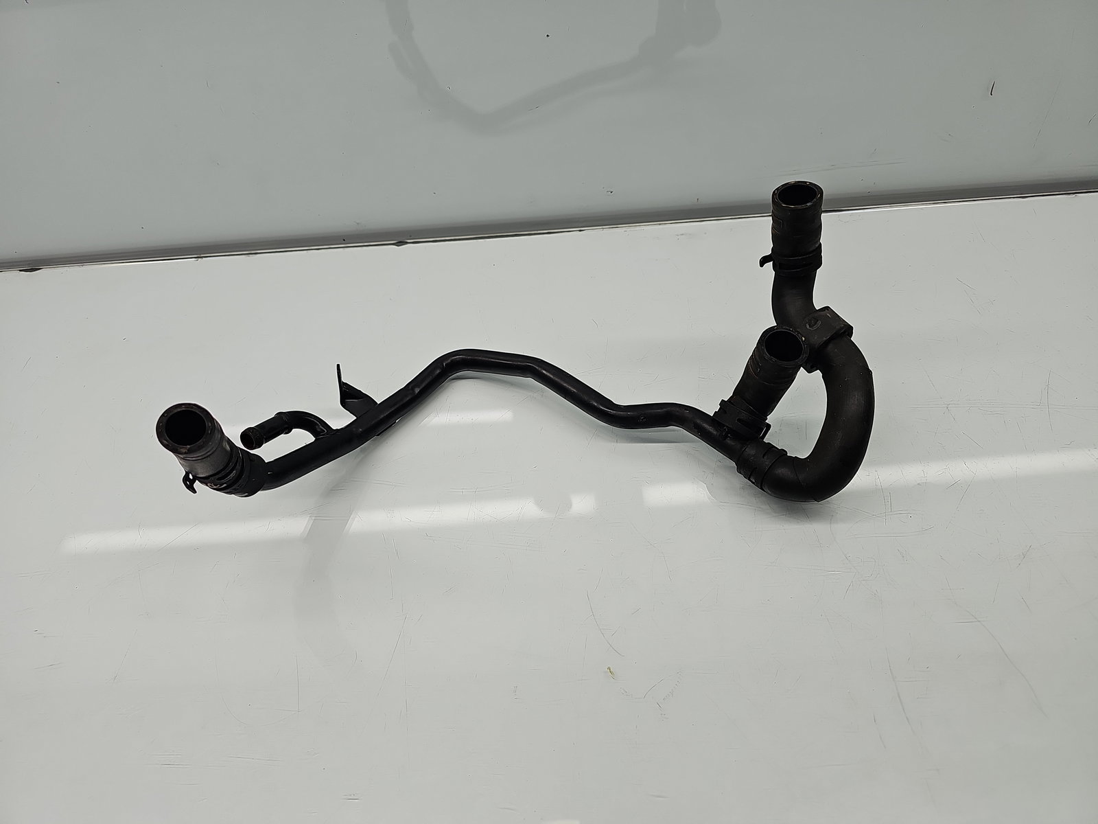 Furtun apa Skoda Superb III (3V3) [Fabr 2015-prezent] 04L121064AQ 1.6 TDI DCZA 88KW / 120CP - imagine 2