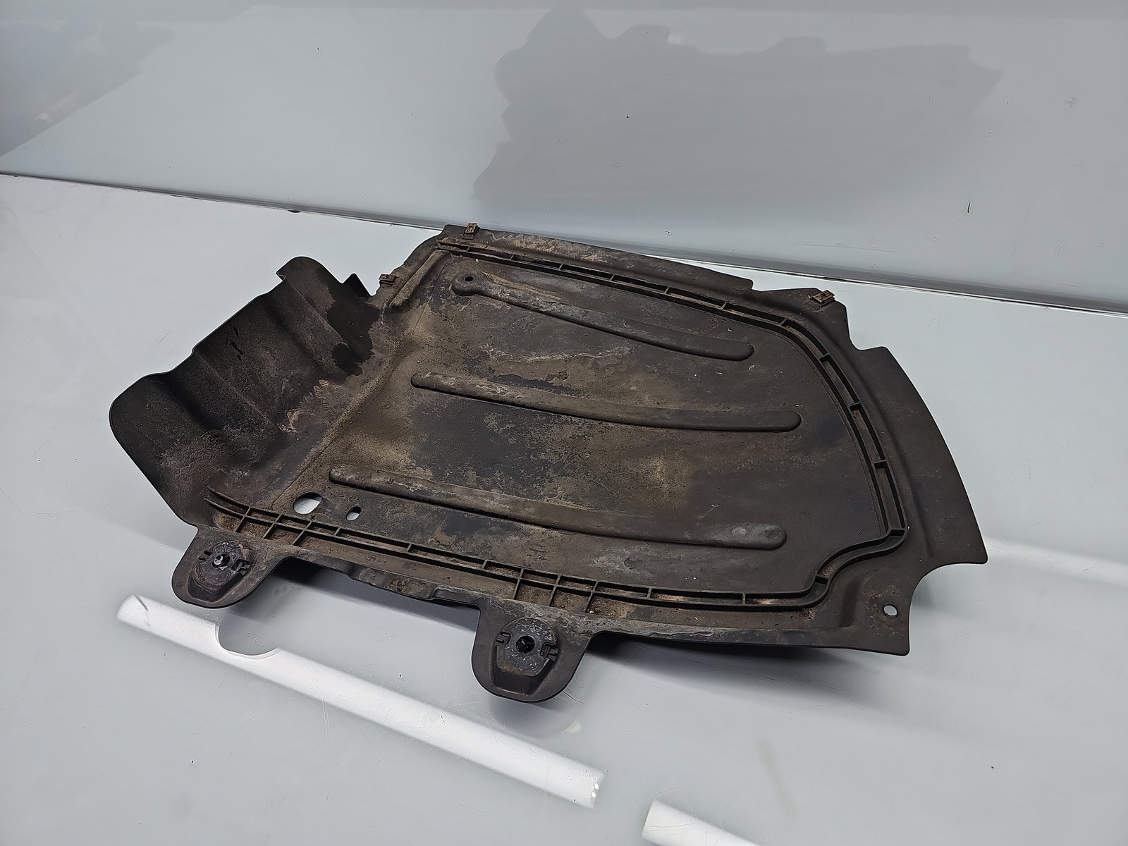 Scut caroserie spate Skoda Superb III (3V3) [Fabr 2015-prezent] 3V0825205A - imagine 2