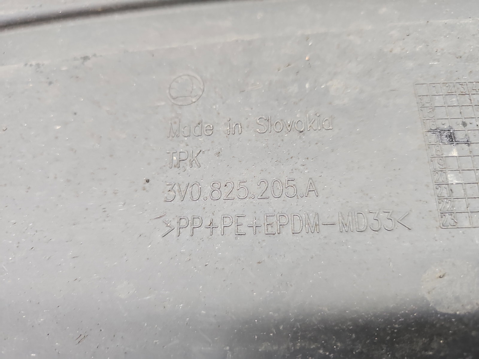 Scut caroserie spate Skoda Superb III (3V3) [Fabr 2015-prezent] 3V0825205A - imagine 4