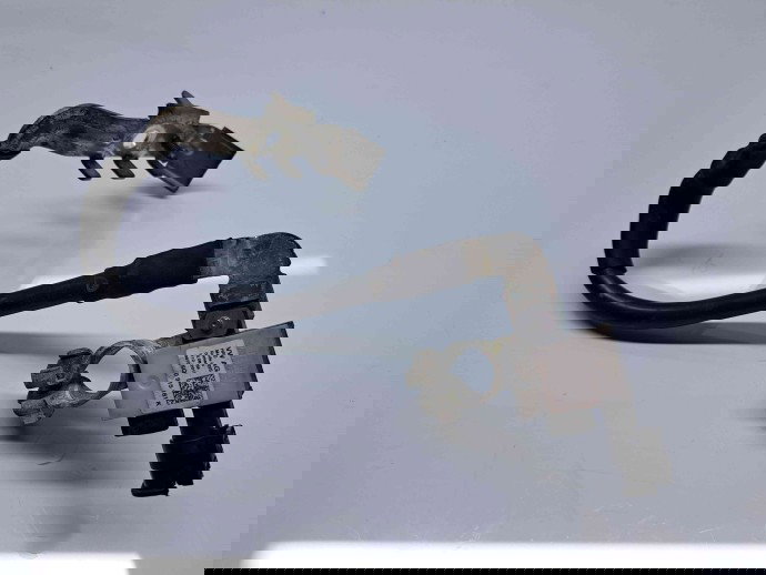  Borna baterie (-) SkodaSuperb III (3V3) [Fabr 2015-prezent] 5Q0915181K 