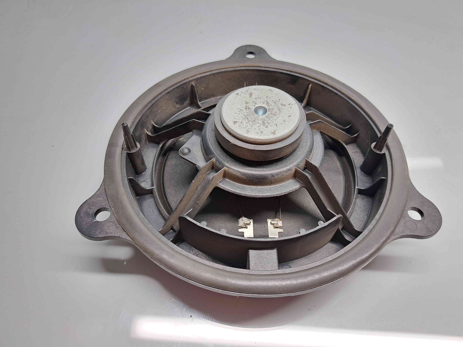 Boxa stanga spate Nissan Qashqai [Fabr 2007-2014] OEM - imagine 2