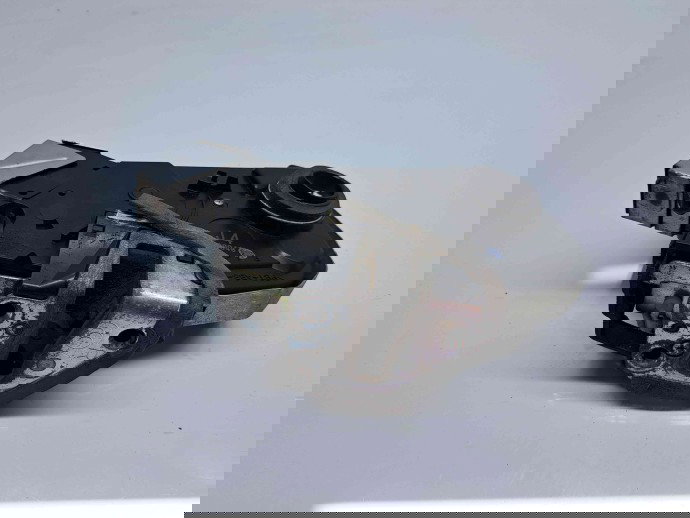 Broasca haion Toyota Rav 4 III (ACA3, ACE, ALA3, GSA3, ZSA3) [Fabr 2005-2013] Facelift OEM