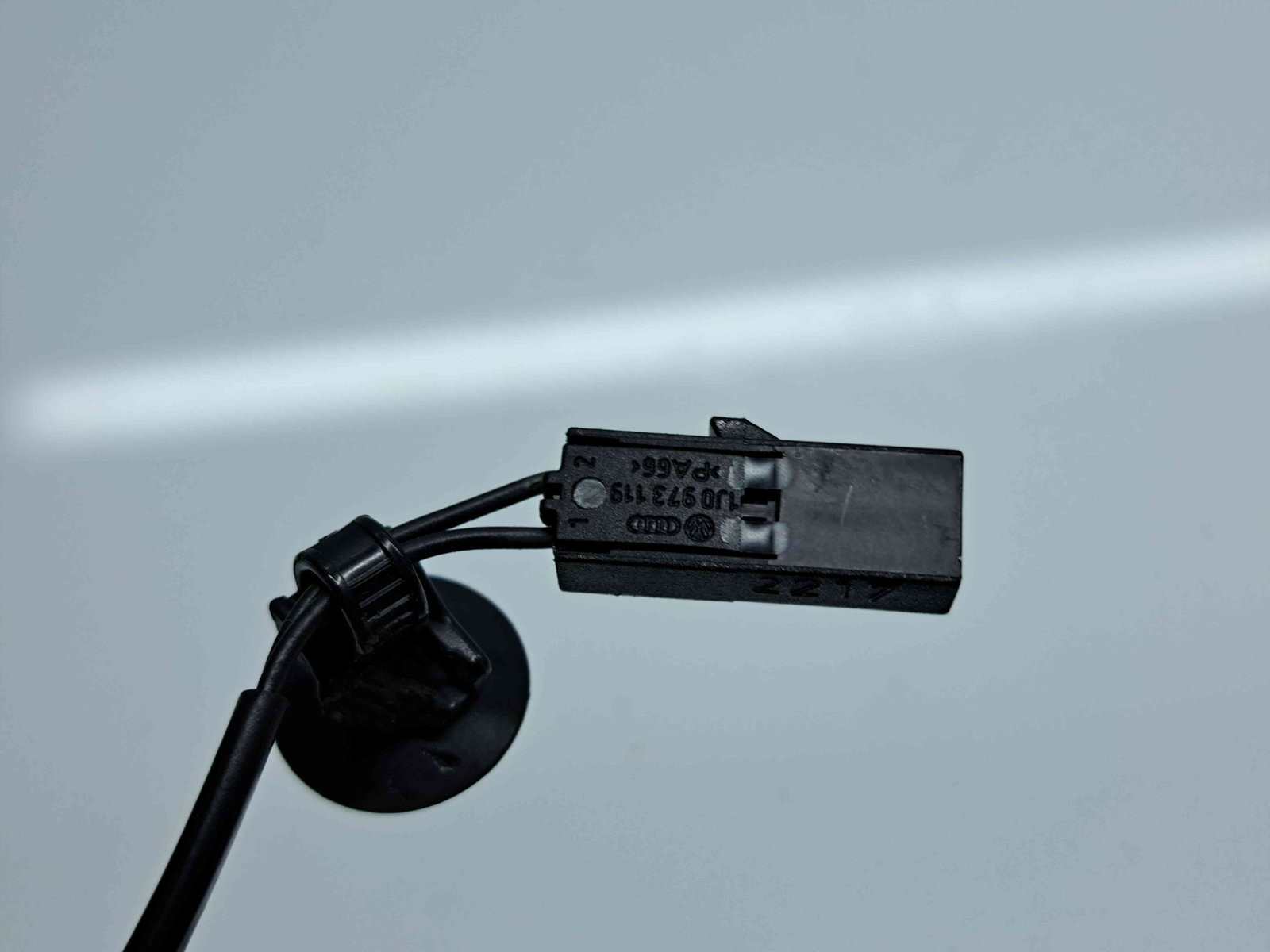 Capsa centura stanga fata Skoda Superb III (3V3) [Fabr 2015-prezent] 3V0857755A - imagine 4