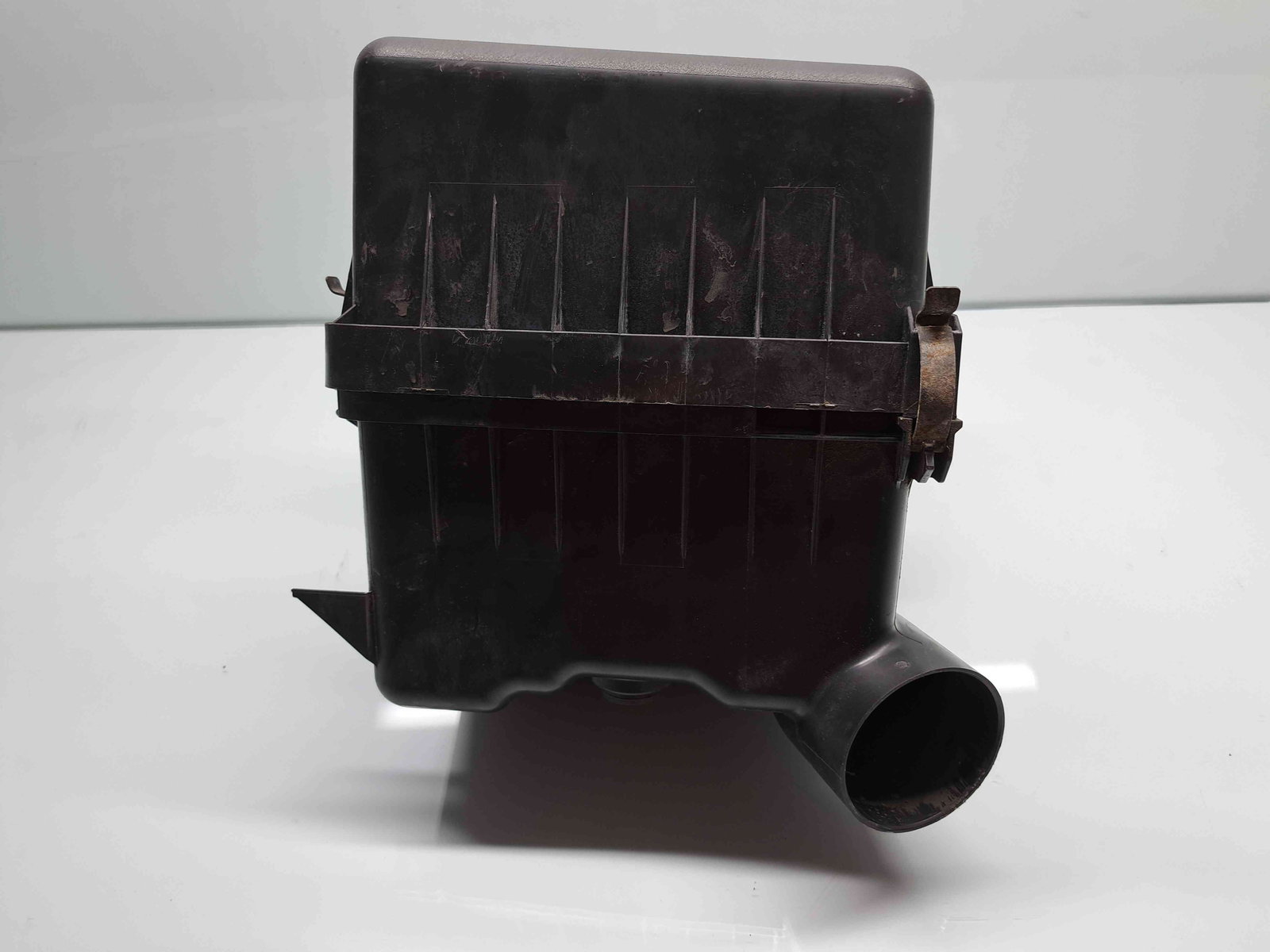 Carcasa filtru aer Toyota Rav 4 III (ACA3, ACE, ALA3, GSA3, ZSA3) [Fabr 2005-2013] Facelift OEM 2.2 2AD-FTV 110KW / 150CP - imagine 2