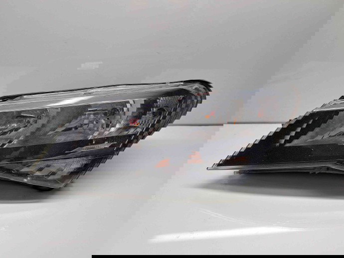  Far stanga Skoda Superb III (3V3) [Fabr 2015-prezent] 3V2941015