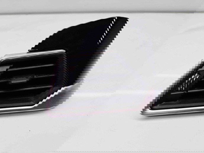  Grila aerisire stanga Bmw 3 Saloon (G20) [Fabr 2018-2025] 6848617