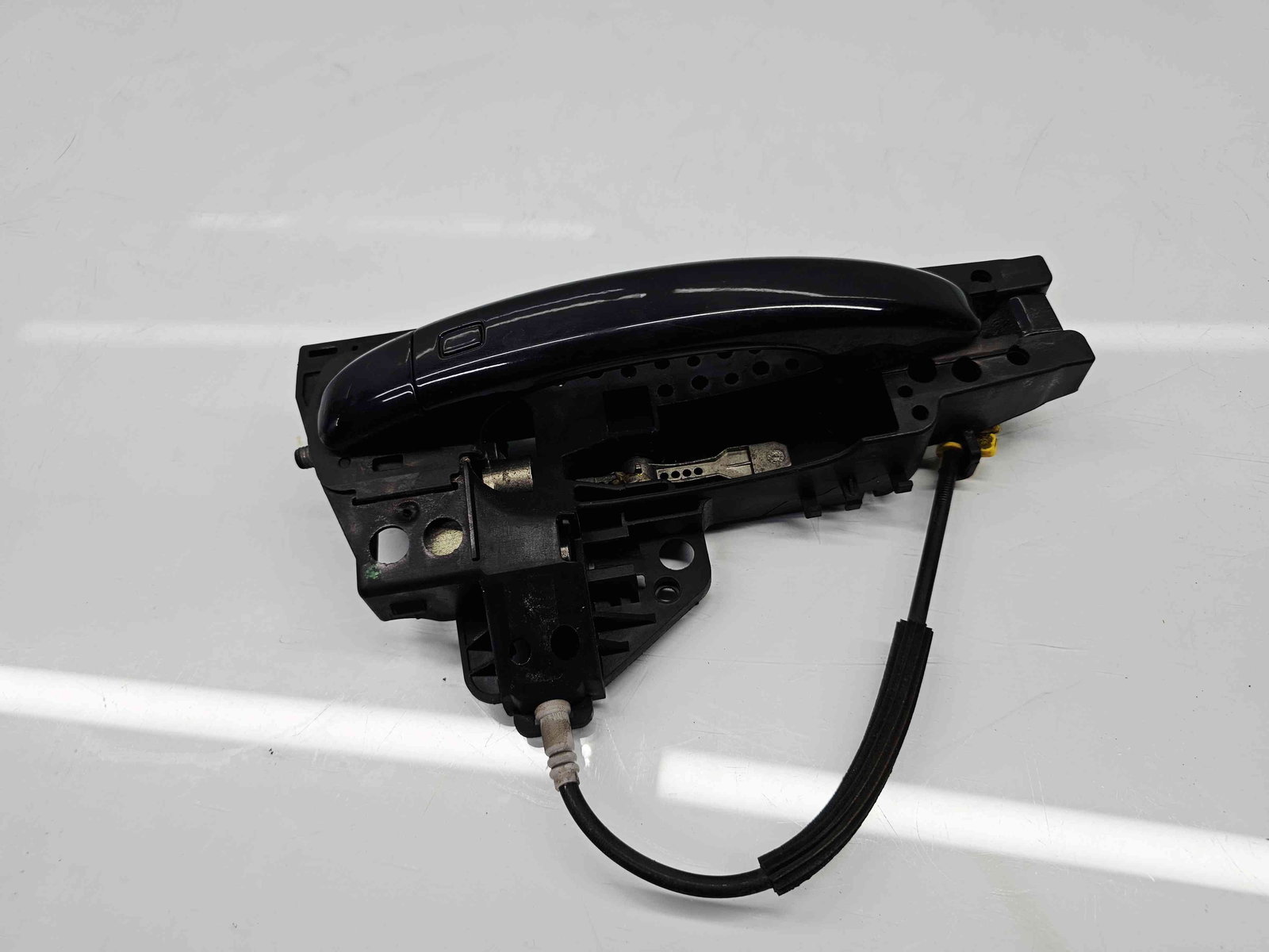 Maner usa dreapta spate Audi A4 (8K5, B8) Avant [Fabr 2008-2015] LZ9Y - imagine 2