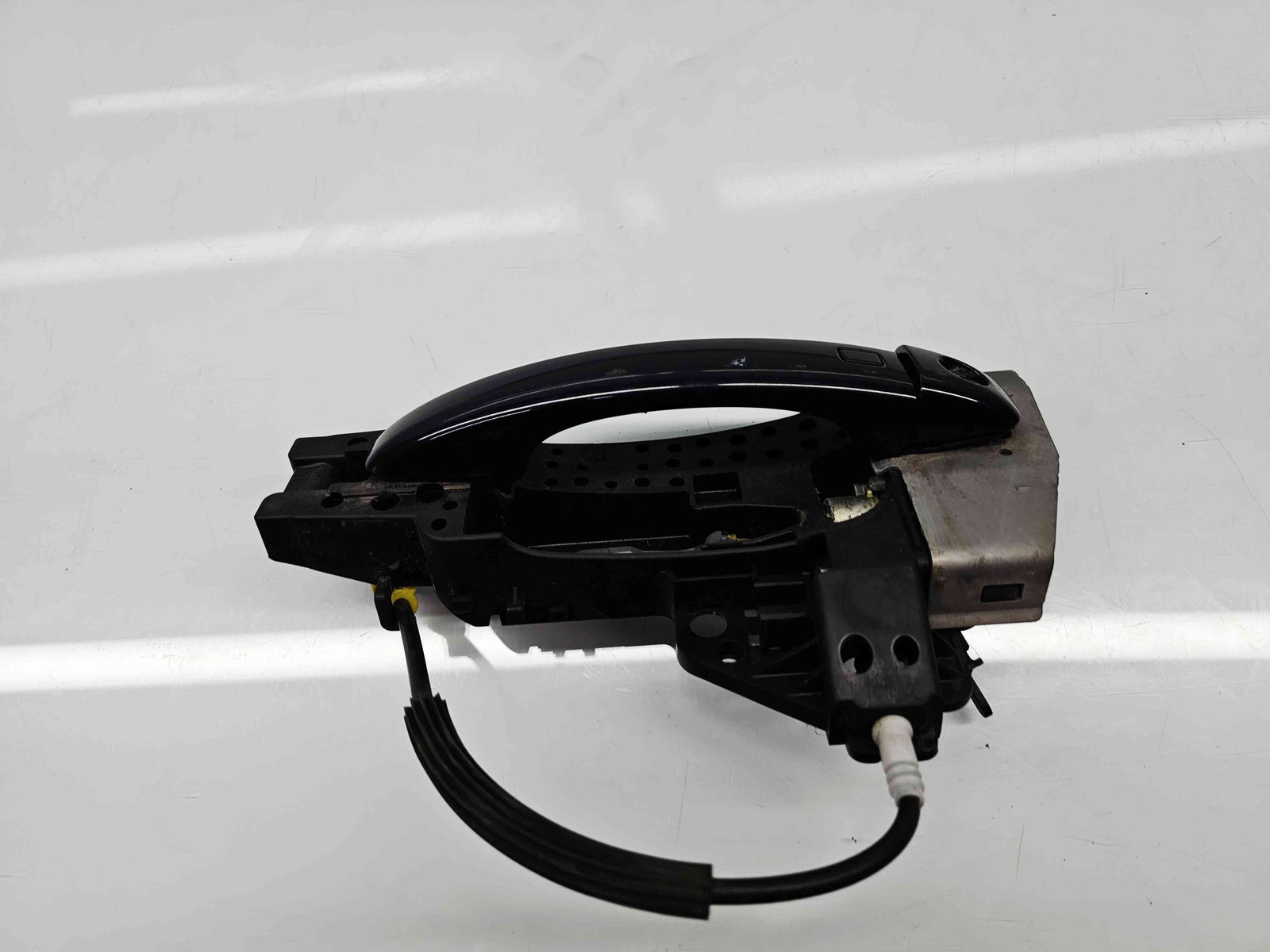 Maner usa stanga fata Audi A4 (8K5, B8) Avant [Fabr 2008-2015] LZ9Y - imagine 2