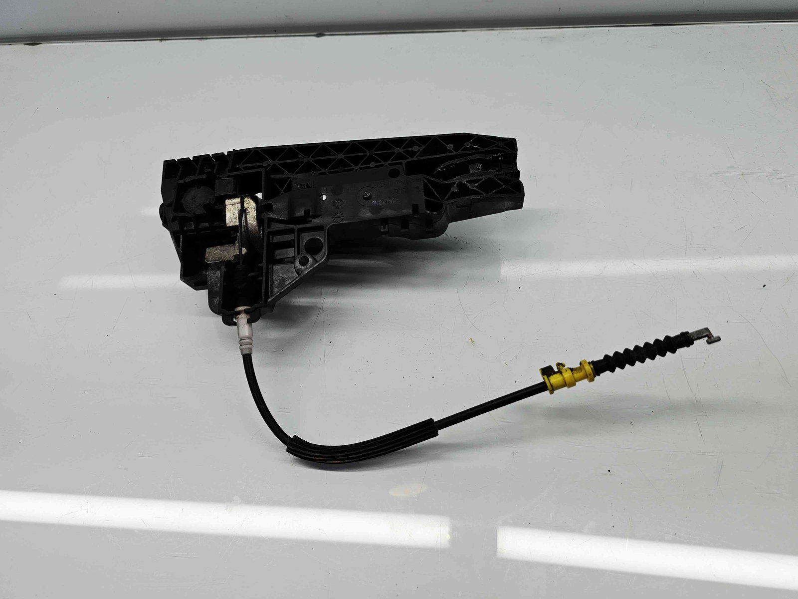 Maner usa stanga spate Audi A4 (8K5, B8) Avant [Fabr 2008-2015] LZ9Y - imagine 5