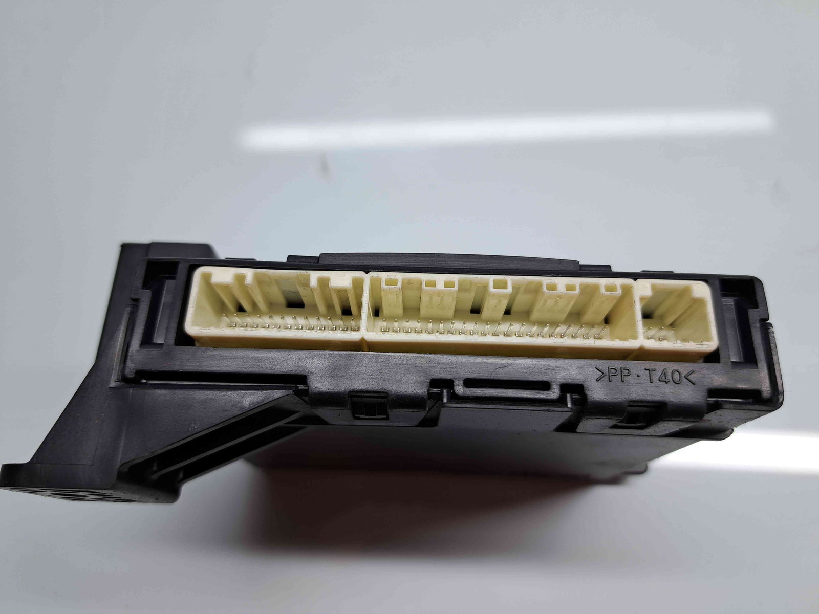 Modul confort Toyota Rav 4 III (ACA3, ACE, ALA3, GSA3, ZSA3) [Fabr 2005-2013] Facelift 88650-42361 - imagine 3