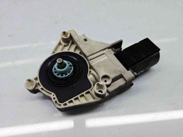 Motoras geam dreapta fata Audi A4 (8K5, B8) Avant [Fabr 2008-2015] 8K0959802A