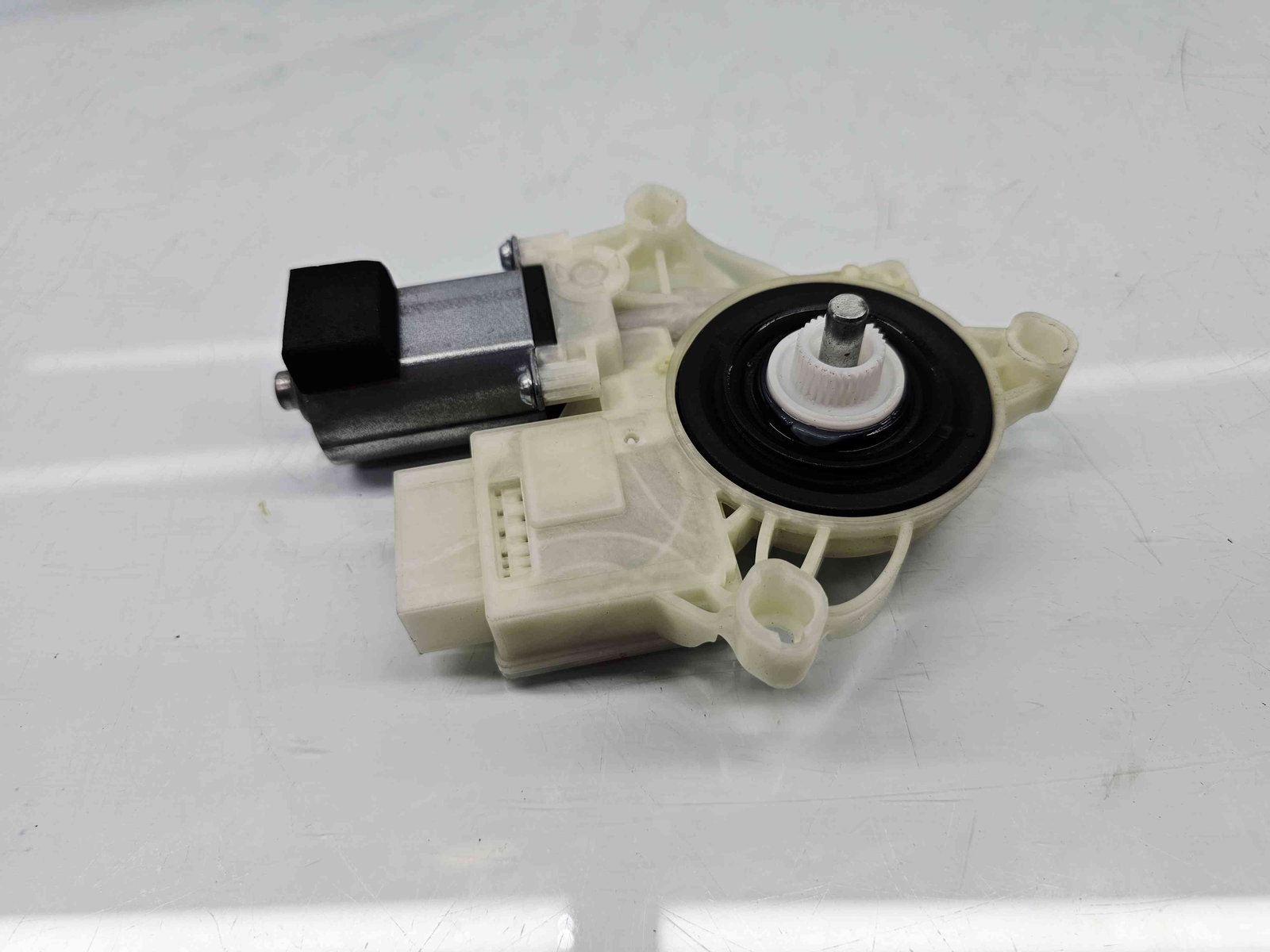 Motoras geam dreapta fata Bmw 3 Saloon (G20) [Fabr 2018-2025] 8495866 - imagine 1