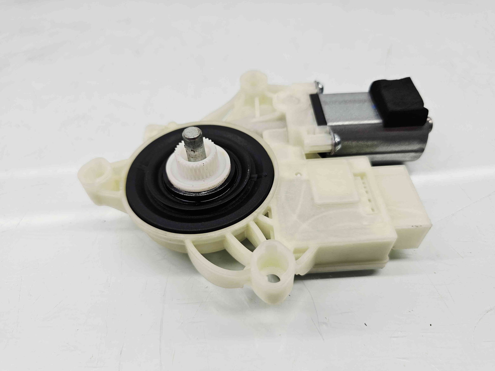 Motoras geam dreapta spate Bmw 3 Saloon (G20) [Fabr 2018-2025] 8495868 - imagine 1