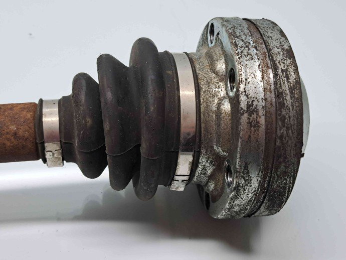 Planetara stanga spate Bmw 1 cabriolet (E88) [Fabr 2008-2013] OEM 2.0 N47D20 130KW / 177CP