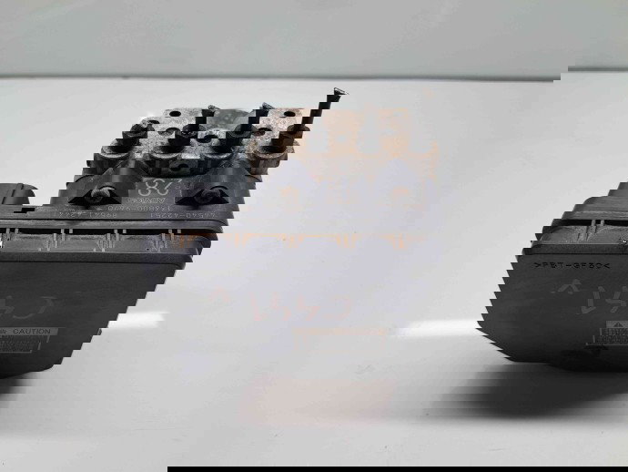 Pompa ABS Toyota Rav 4 III (ACA3, ACE, ALA3, GSA3, ZSA3) [Fabr 2005-2013] Facelift 44540-42251 2.2 2AD-FTV 110KW / 150CP