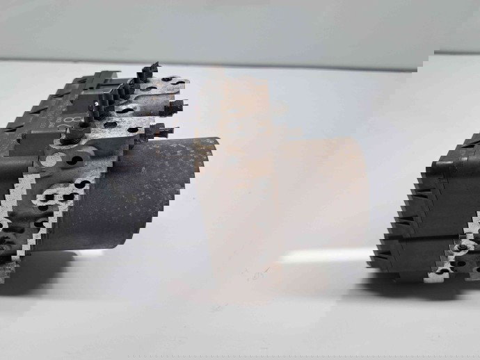 Pompa ABS Toyota Rav 4 III (ACA3, ACE, ALA3, GSA3, ZSA3) [Fabr 2005-2013] Facelift 44540-42251 2.2 2AD-FTV 110KW / 150CP