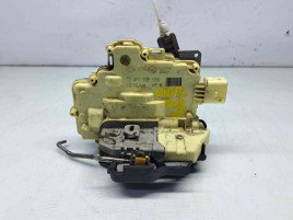 Broasca usa dreapta spate Audi A3 Sportback (8PA) [Fabr 2004-2013] 4F0839016