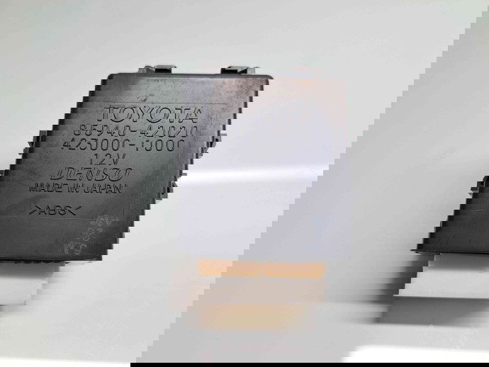 Releu Toyota Rav 4 III (ACA3, ACE, ALA3, GSA3, ZSA3) [Fabr 2005-2013] Facelift 85940-42020