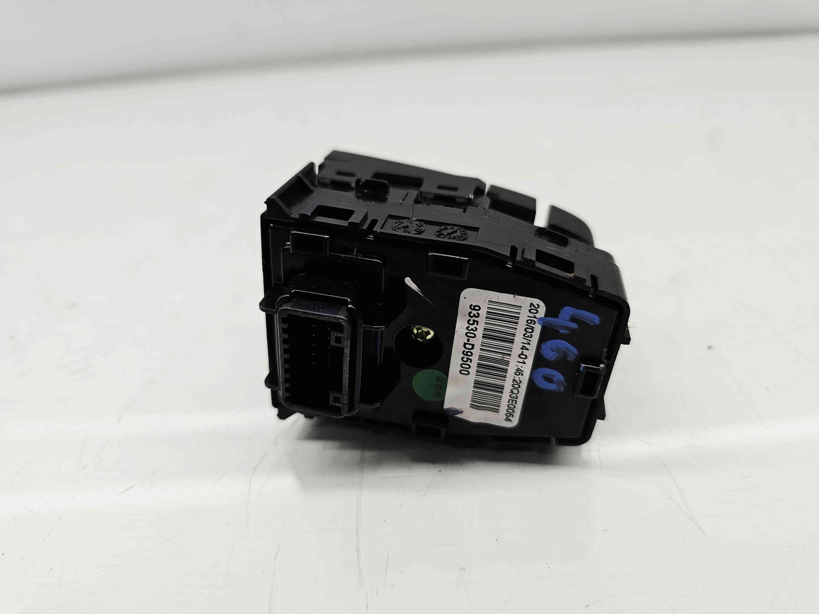 Buton reglaj oglinzi Kia Sportage IV [Fabr 2016-2025] 93530-D9500 - imagine 3