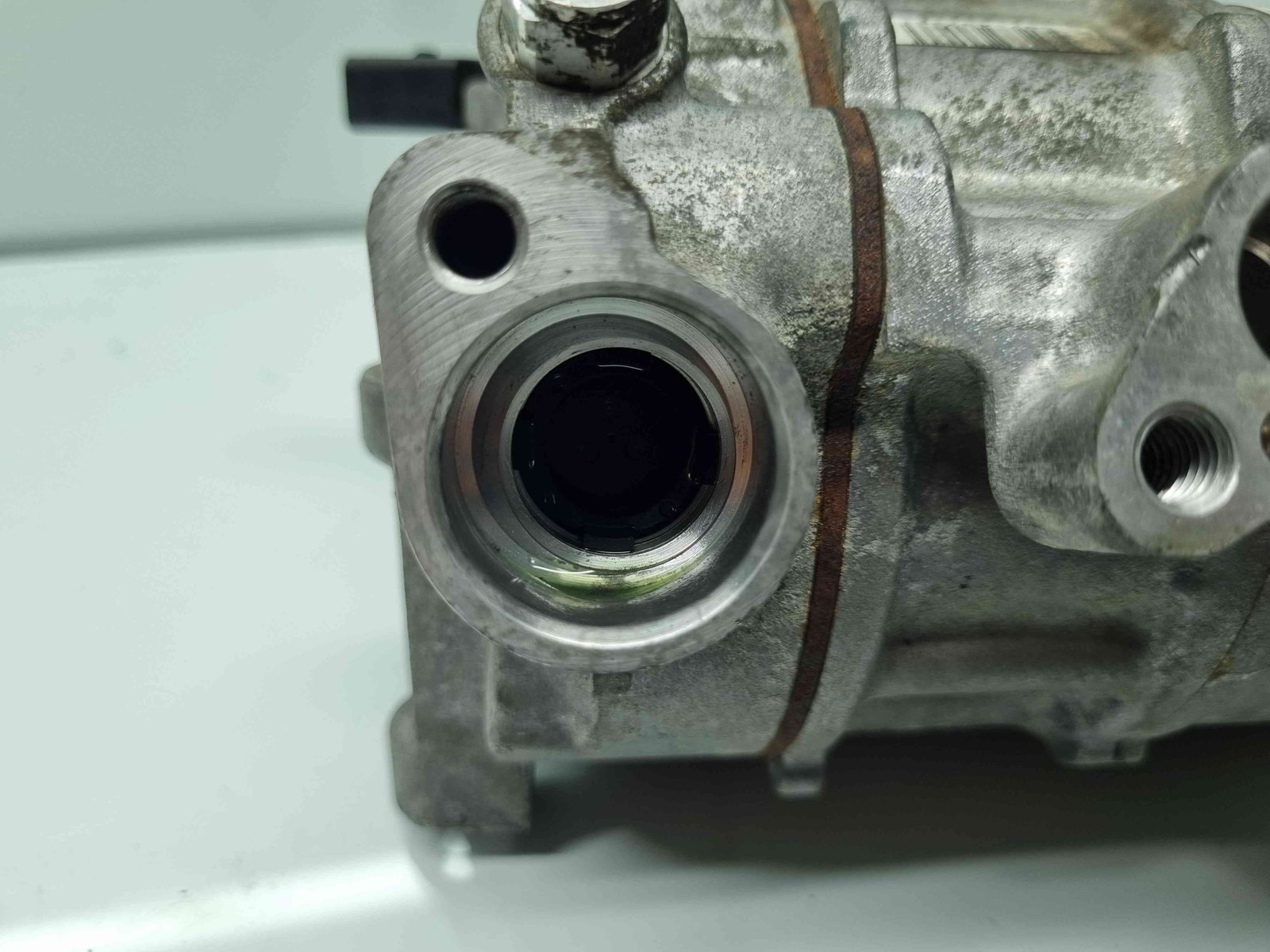 Compresor clima Audi A4 (8K5, B8) Avant [Fabr 2008-2015] 8T0260805F 2.0 TDI CJCA 105KW / 143CP - imagine 5