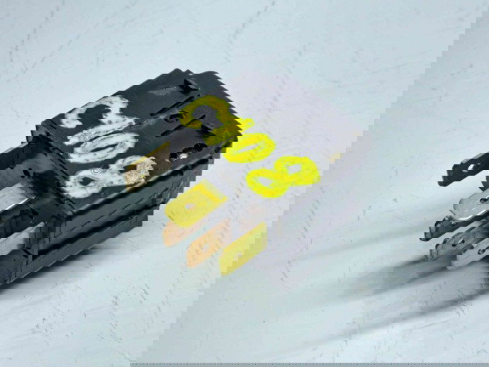  Buton incalzire scaune Skoda Fabia 2 Combi (5J, 545) [Fabr 2007-2014] 5J0963563A