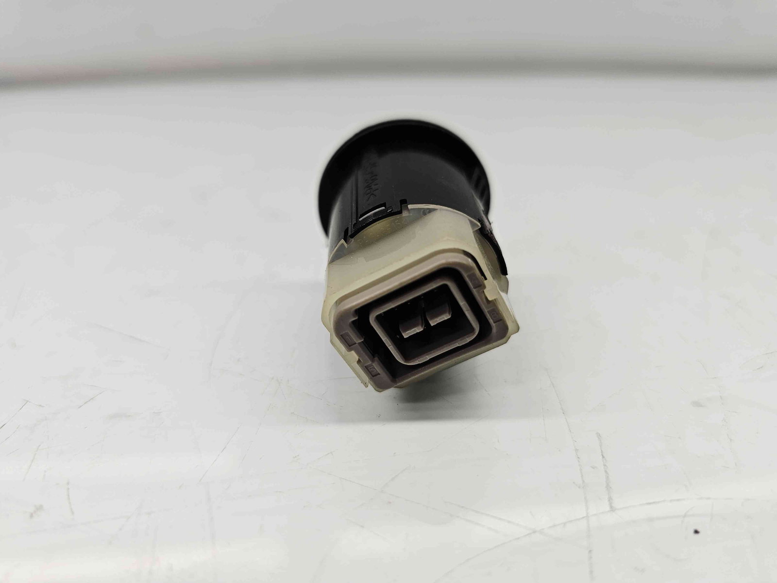 Conector auxiliar USB Nissan Qashqai [Fabr 2007-2014] OEM - imagine 3