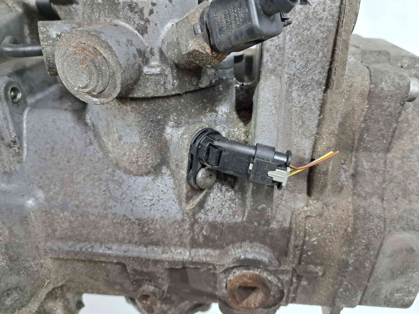 Cutie viteze manuala 6 trepte Skoda Superb III (3V3) [Fabr 2015-prezent] 1.6 TDI DCZARSL 88KW / 120CP - imagine 3